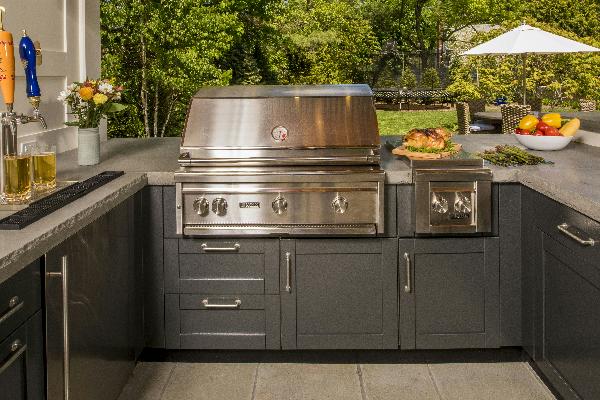 Trex Teams With Danver To Offer New Outdoor Kitchens Collection